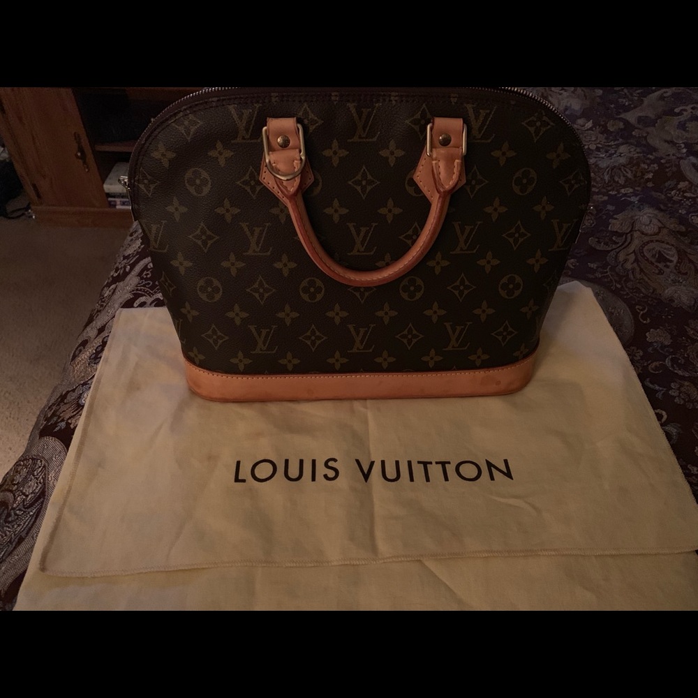 Handbag